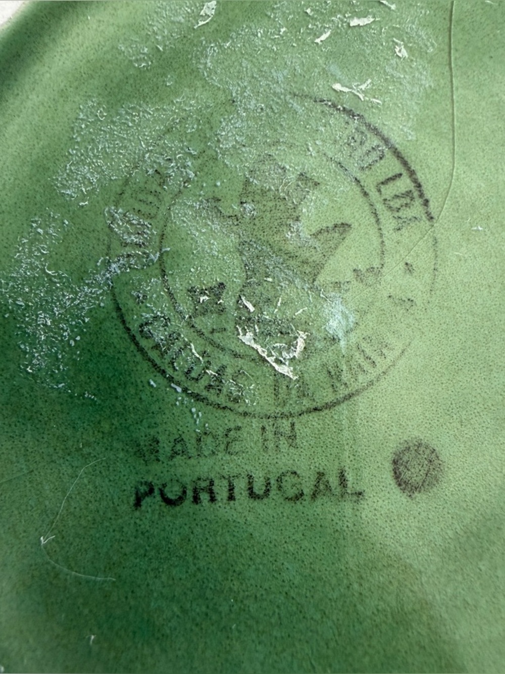 Bordallo Pinheiro Green Pitcher Embossed With Leaf Design Vine Green Collection - Picture 8 of 11